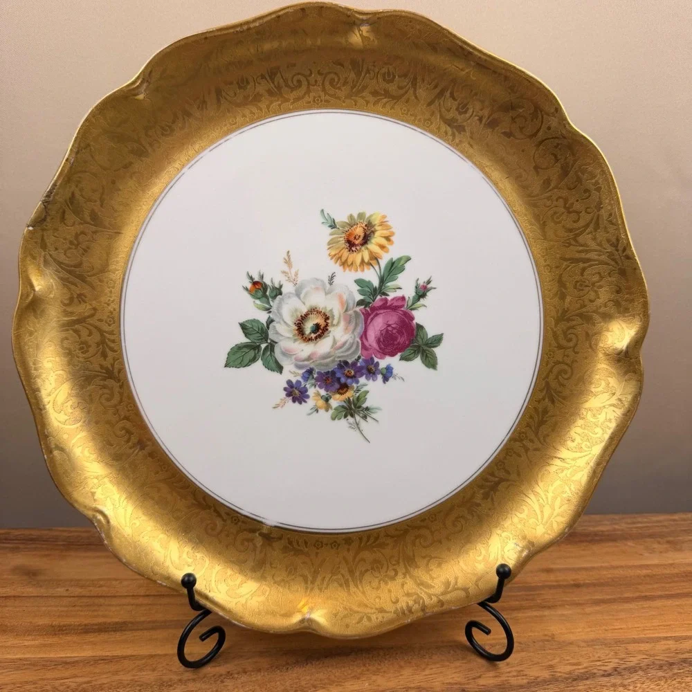 Vintage Rosenthal Moliere Alt Brabant Gold Gilt 13.25
